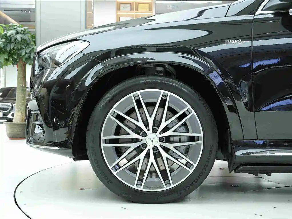 Mercedes-Benz GLE AMG 2026 2025 Facelift AMG GLE 53 4MATIC+