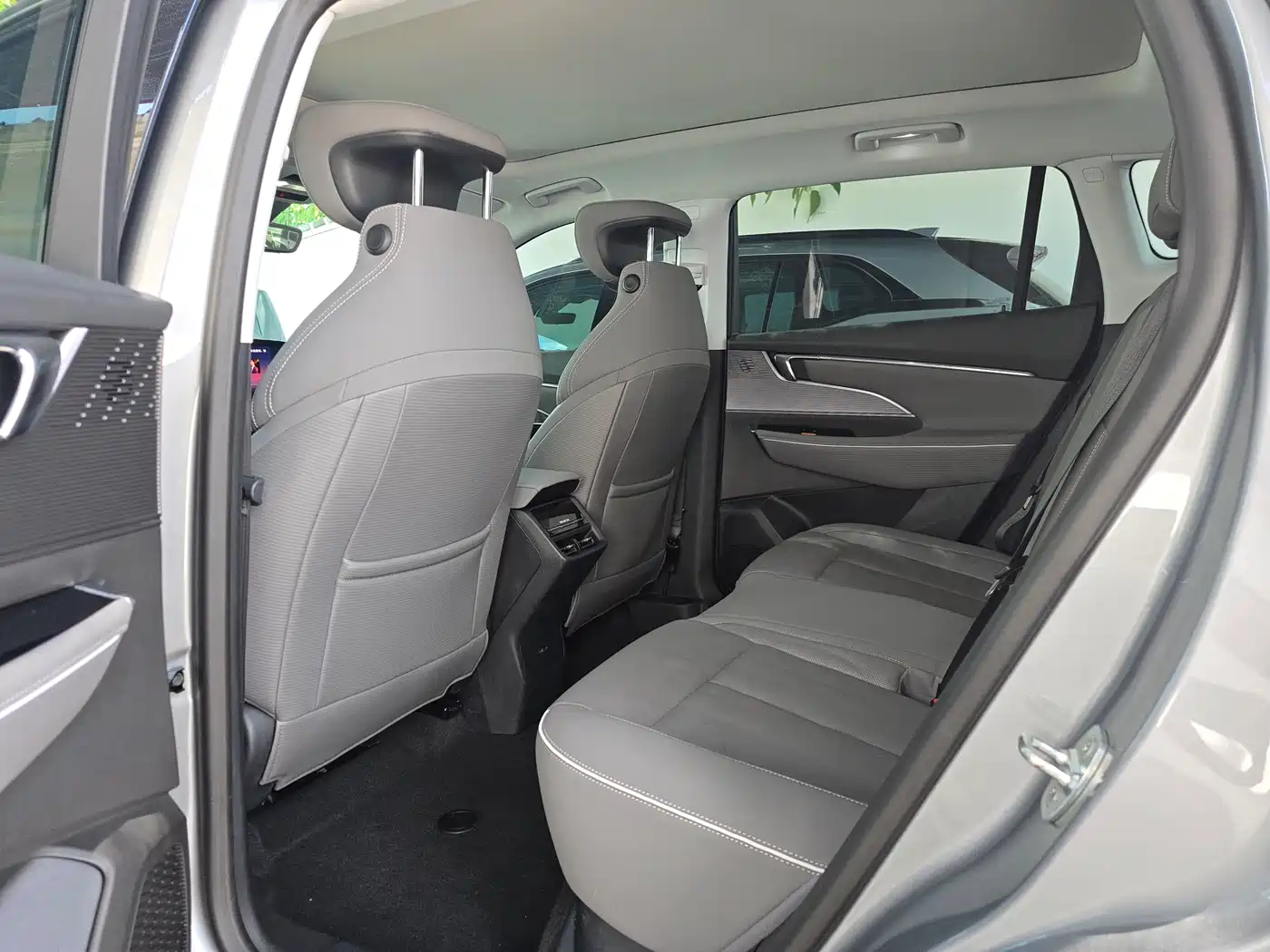 Buick E5 2023 Premium Standard Range Edition фото 8