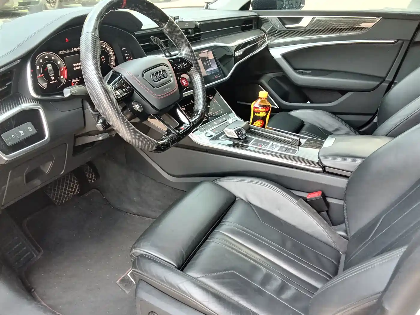 Photo 6 - Audi A7L