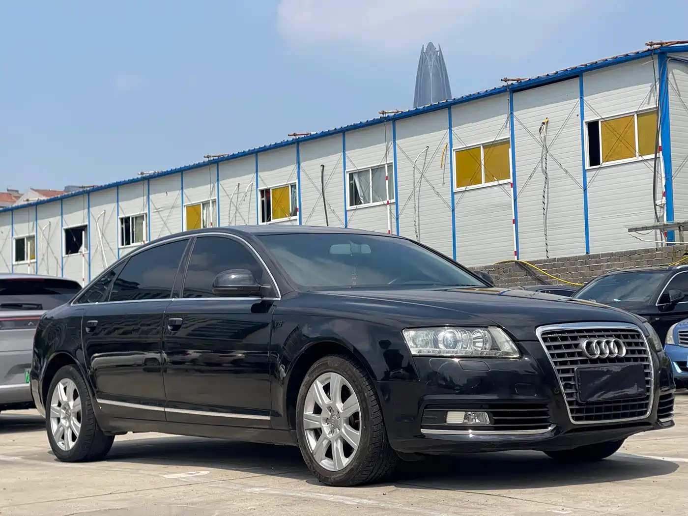 Audi A6L 2010 2.8 FSI Luxury фото 3