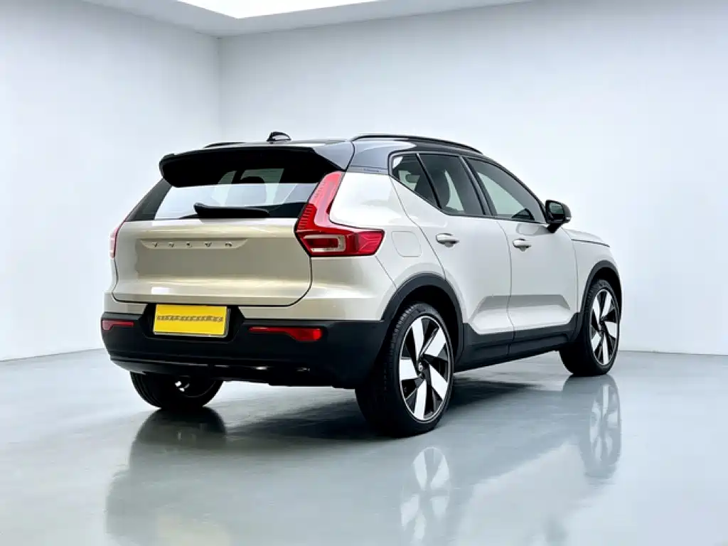 Volvo XC40 New Energy 2023 2023 Long Range PRO Version
