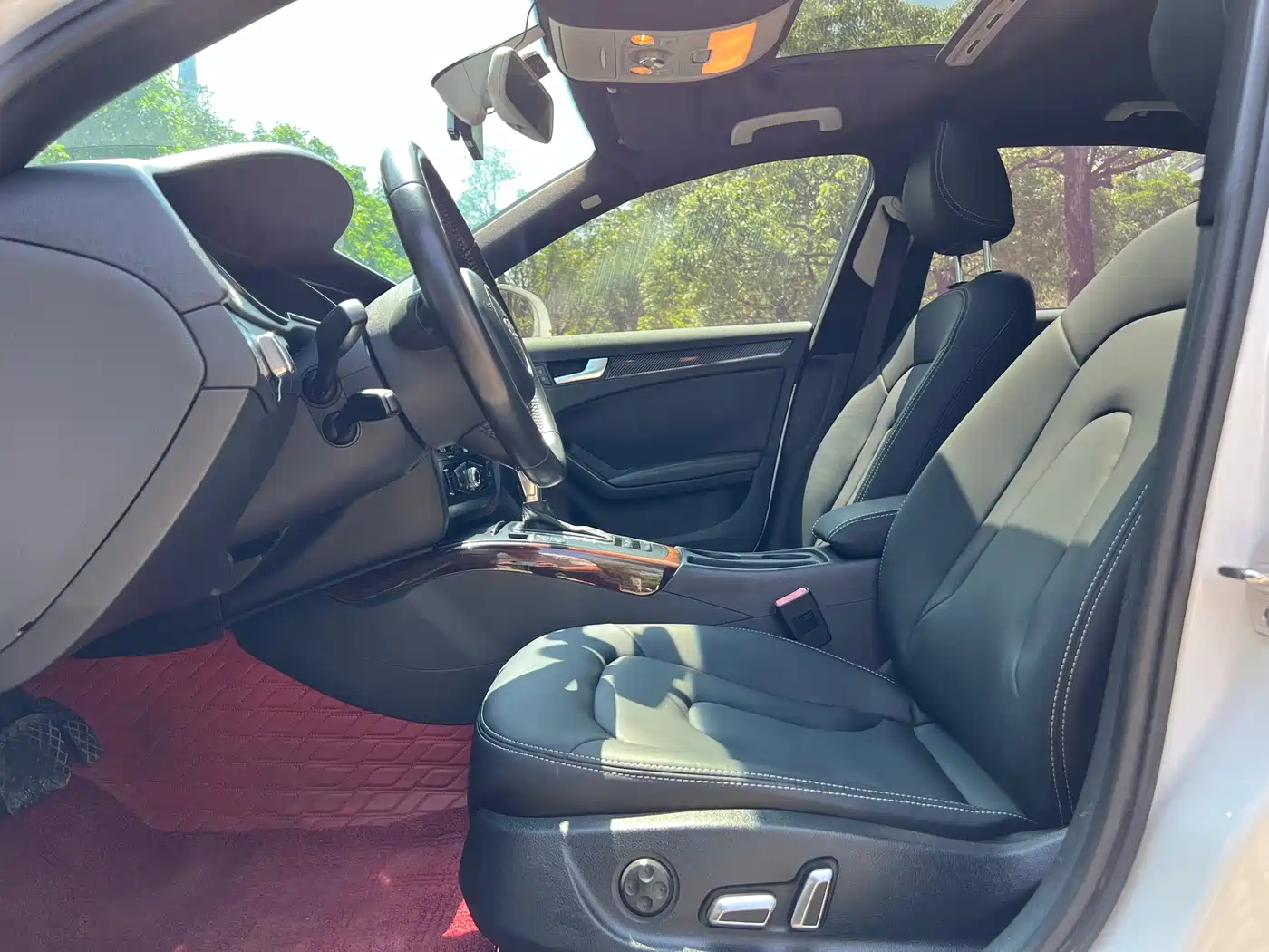 Audi A4L 2013 35 TFSI Automatic Comfort фото 13