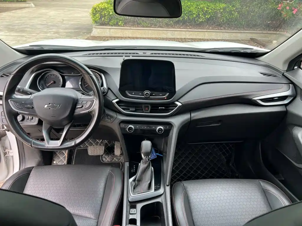 Chevrolet Volando 2023 2020 Mild Hybrid Redline 530T Automatic Premium Edition (5+2 seater)