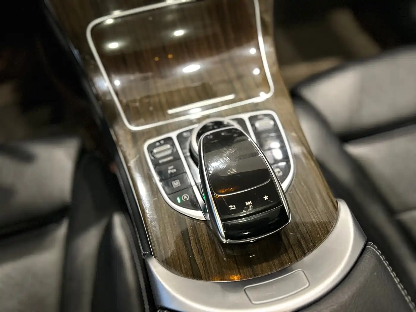 Mercedes-Benz GLC 2017 GLC 260 4MATIC Dynamic фото 11