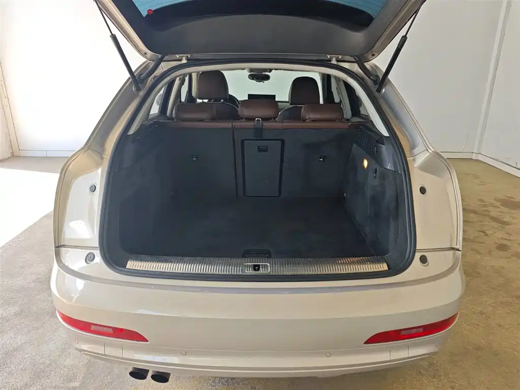 Audi Q3 2013 35 TFSI Comfort фото 13