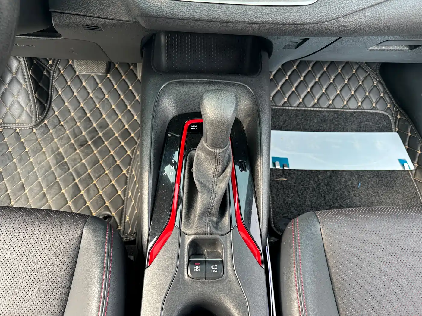 Toyota Levin 2021 Dual Engine 1.8H E-CVT Sport фото 22