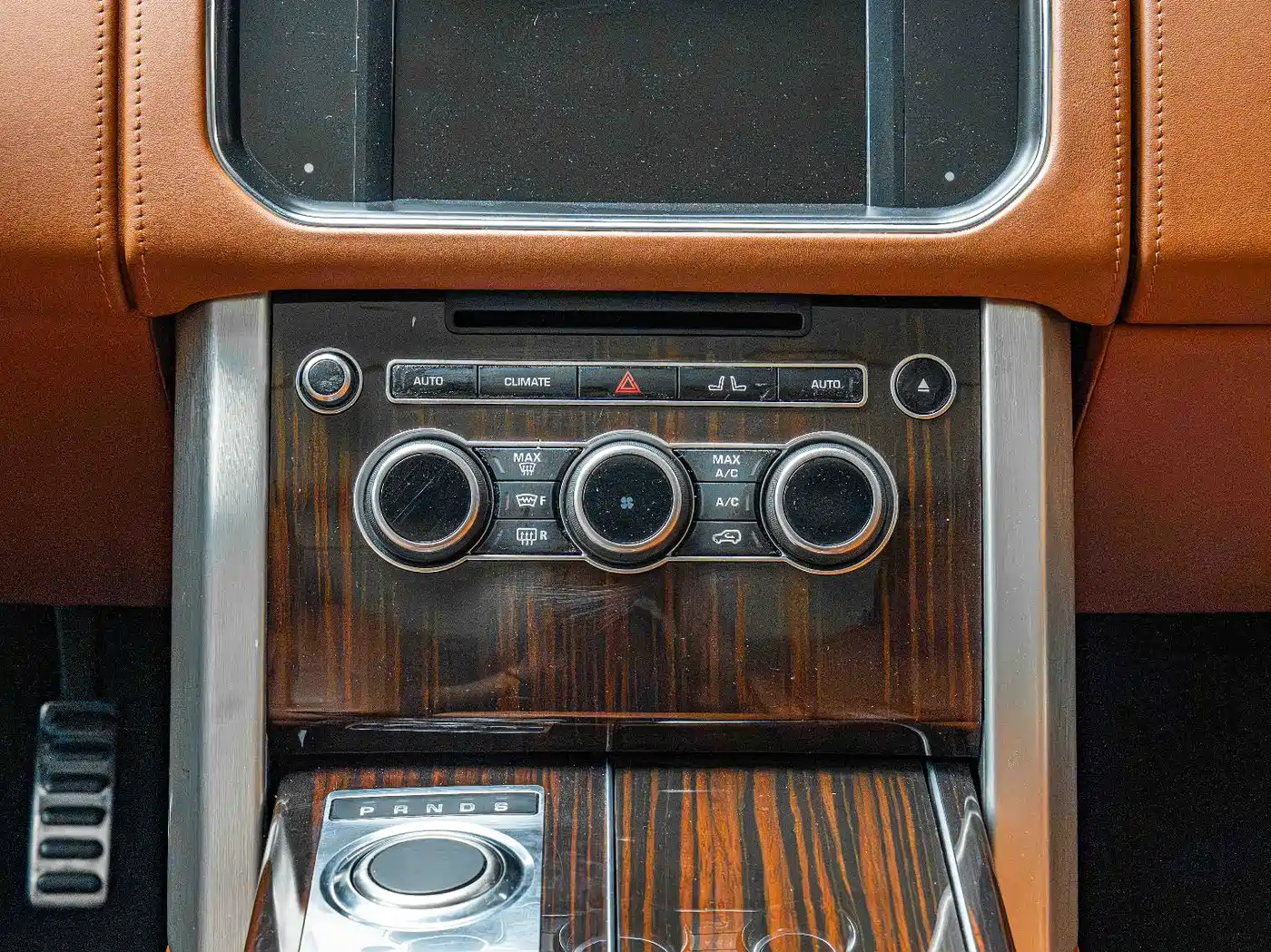 Фото 17 - Land Rover Range Rover