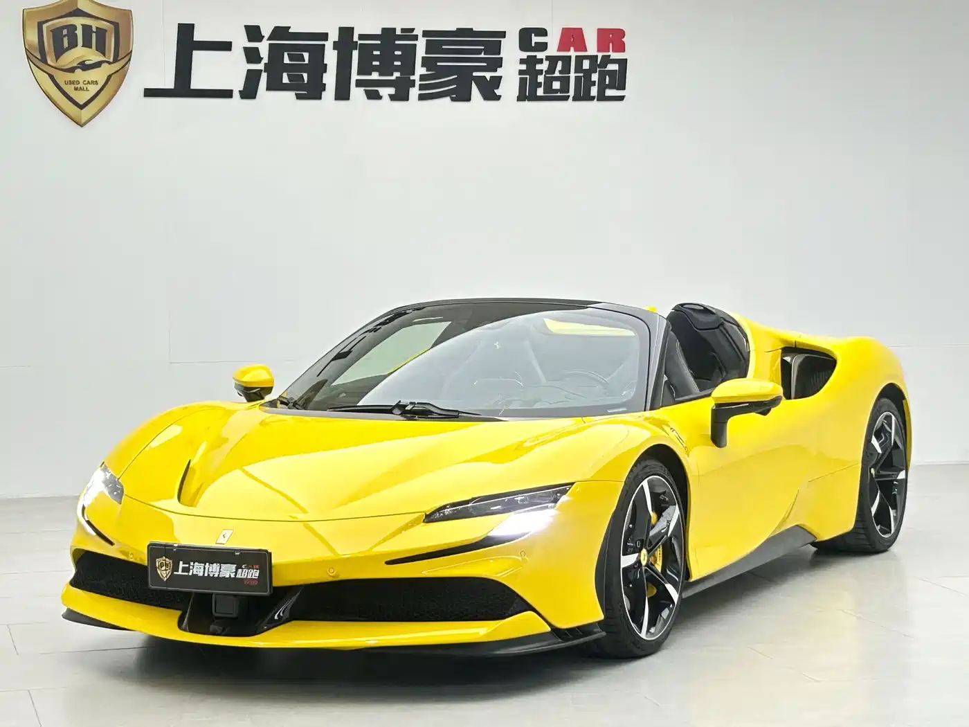 Ferrari SF90 2021 3.9T V8 Spider