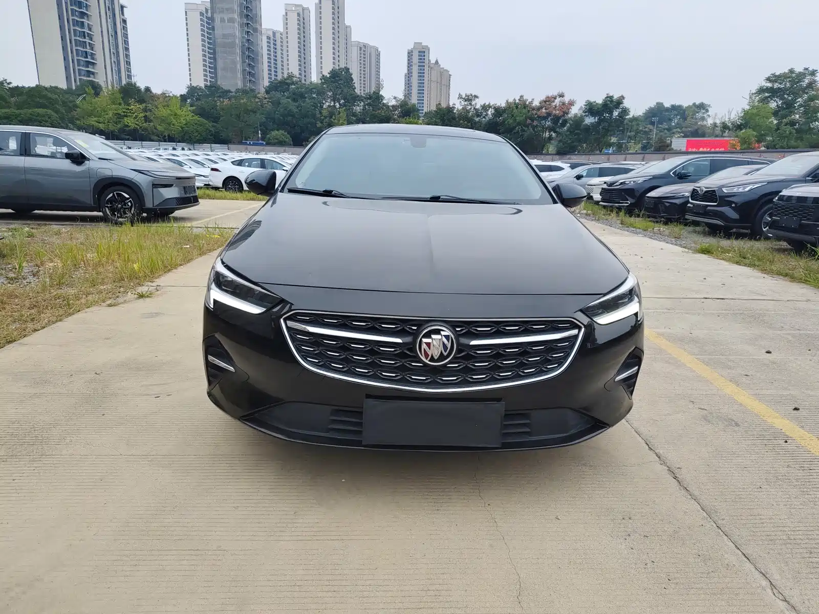 Фото 2 - Buick Regal