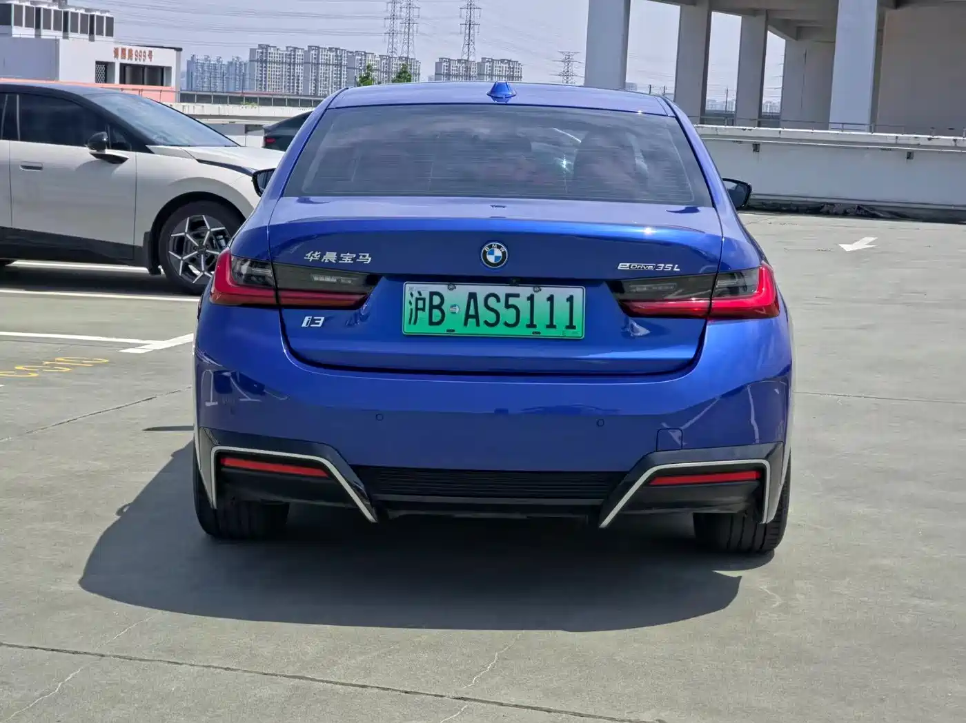 BMW i3 2022 eDrive 35 L фото 14