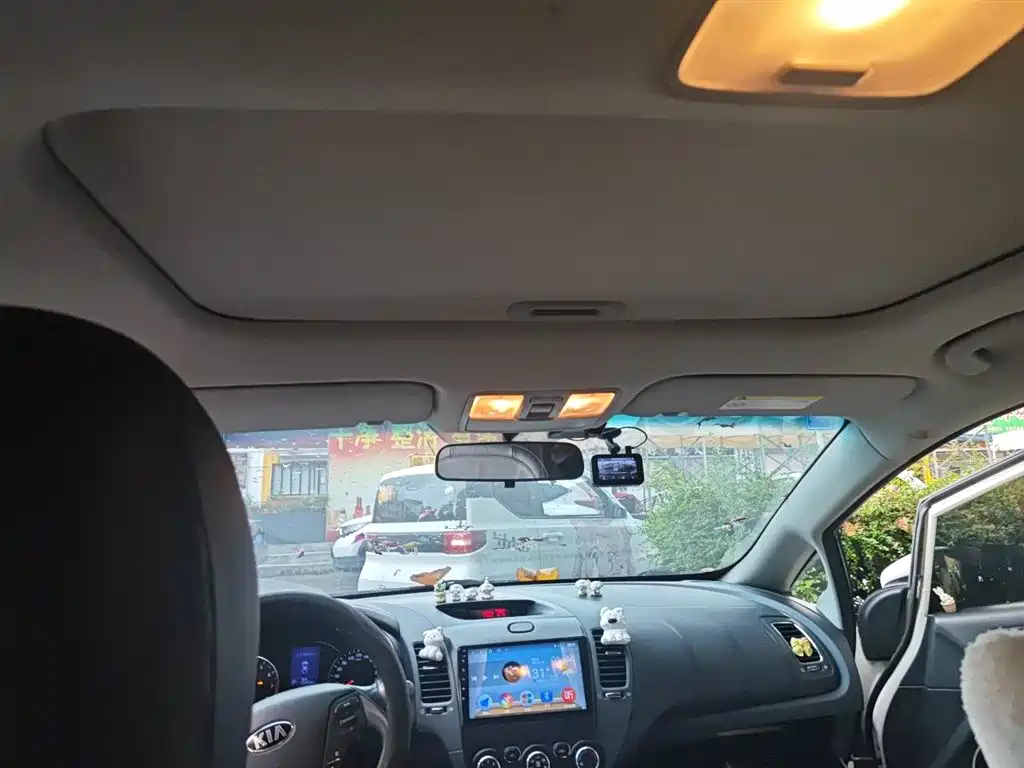 Kia K3 2015 1.6L Automatic GLS фото 15