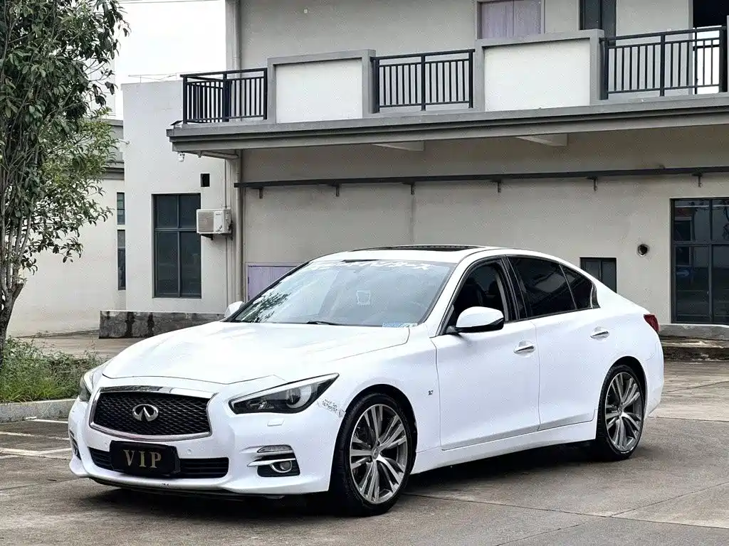 2017 Infiniti Q50