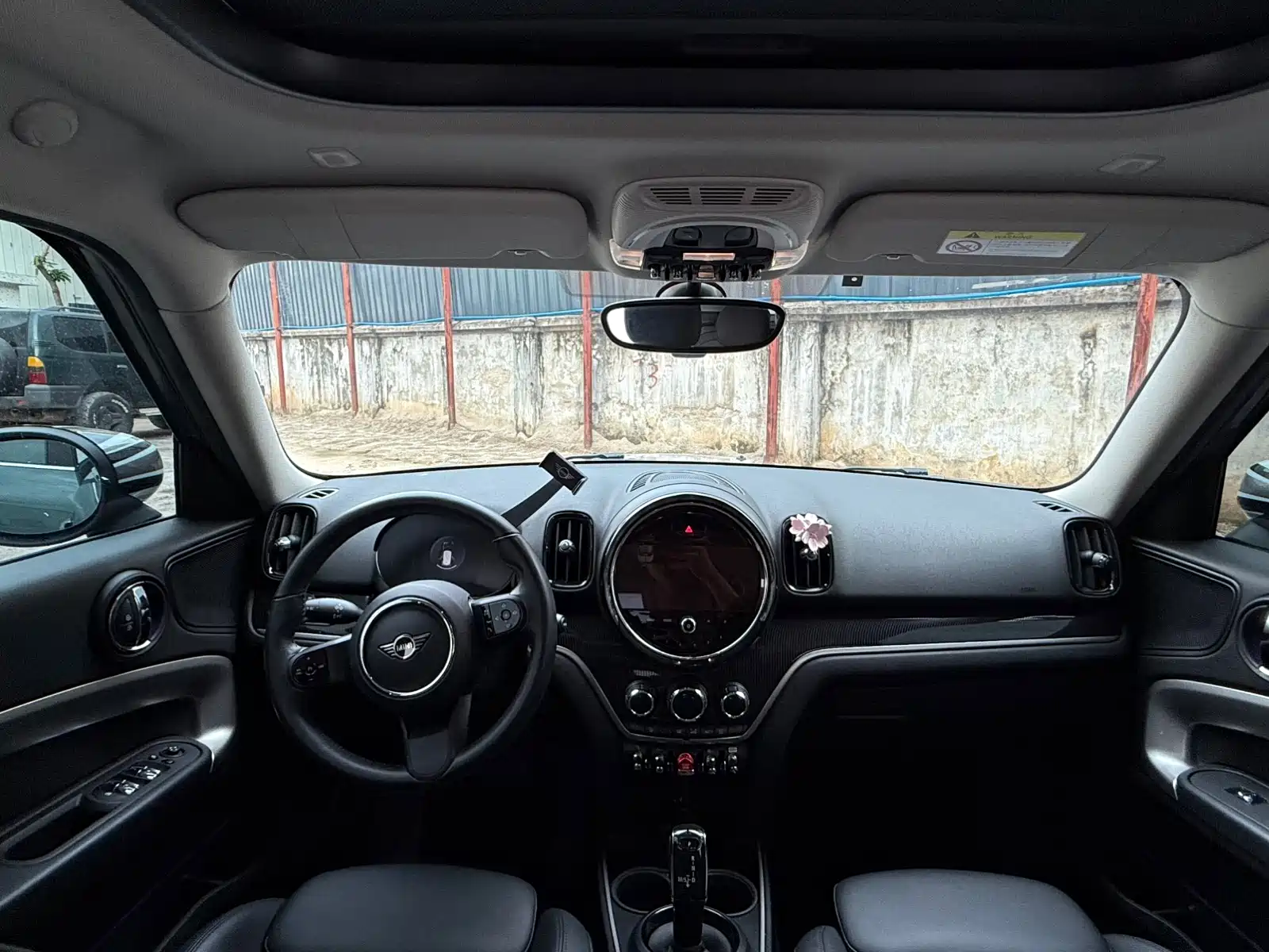 Фото 9 - MINI COUNTRYMAN