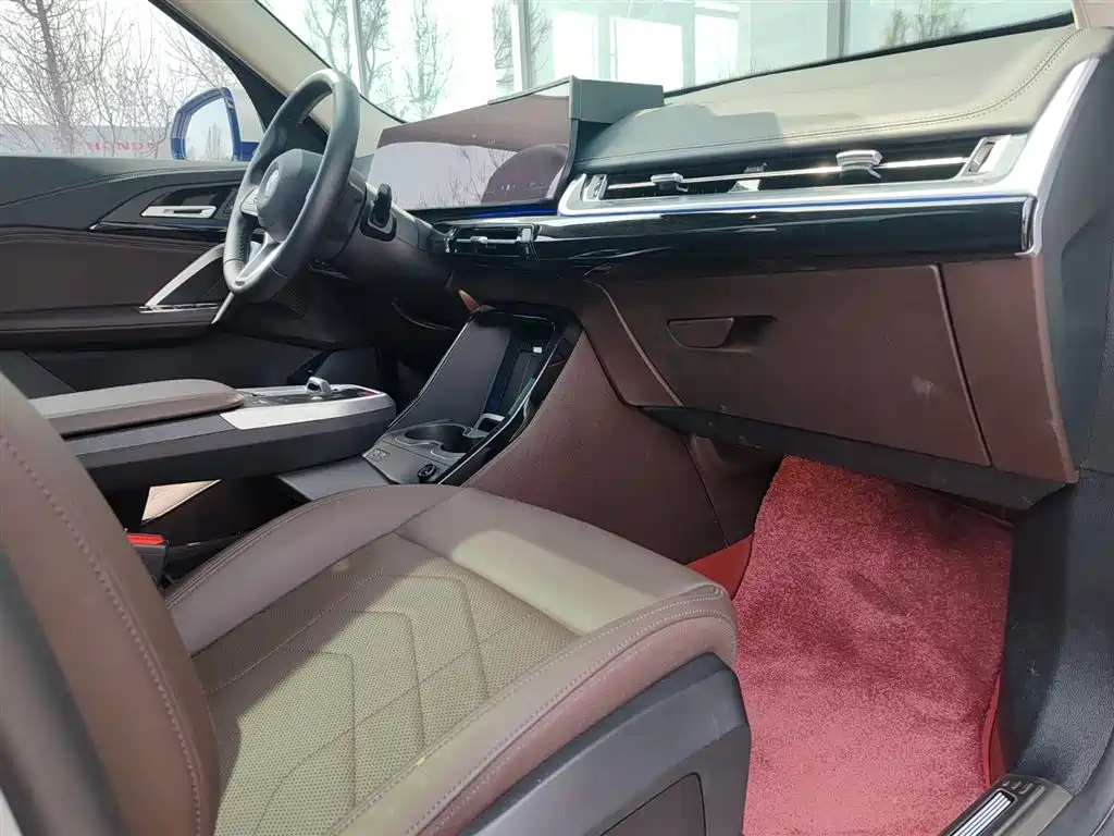 BMW X1 2025 sDrive25Li X Design Package фото 24