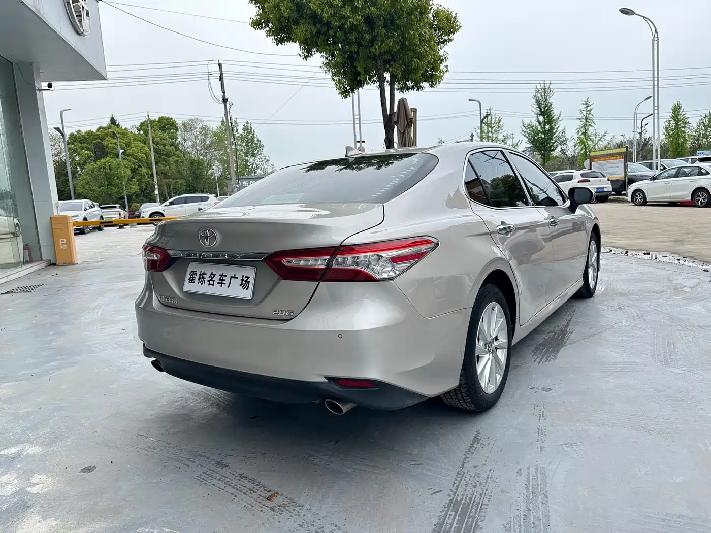 Toyota Camry 2021 2.0G Luxury Edition фото 5