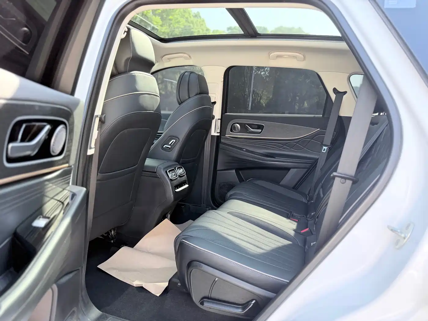 Chery Tiggo 9 2024 2023 2.0T Automatic 2WD Premium 5-Seater