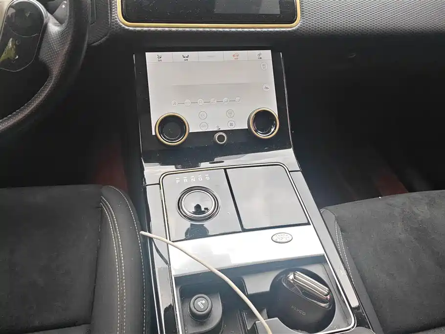 Land Rover Range Rover Velar 2020 P250 фото 16