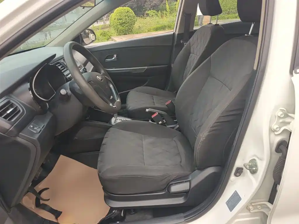 Kia K2 2015 Sedan 1.4L AT GLS фото 15