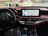 Фото 6 - Lexus LS