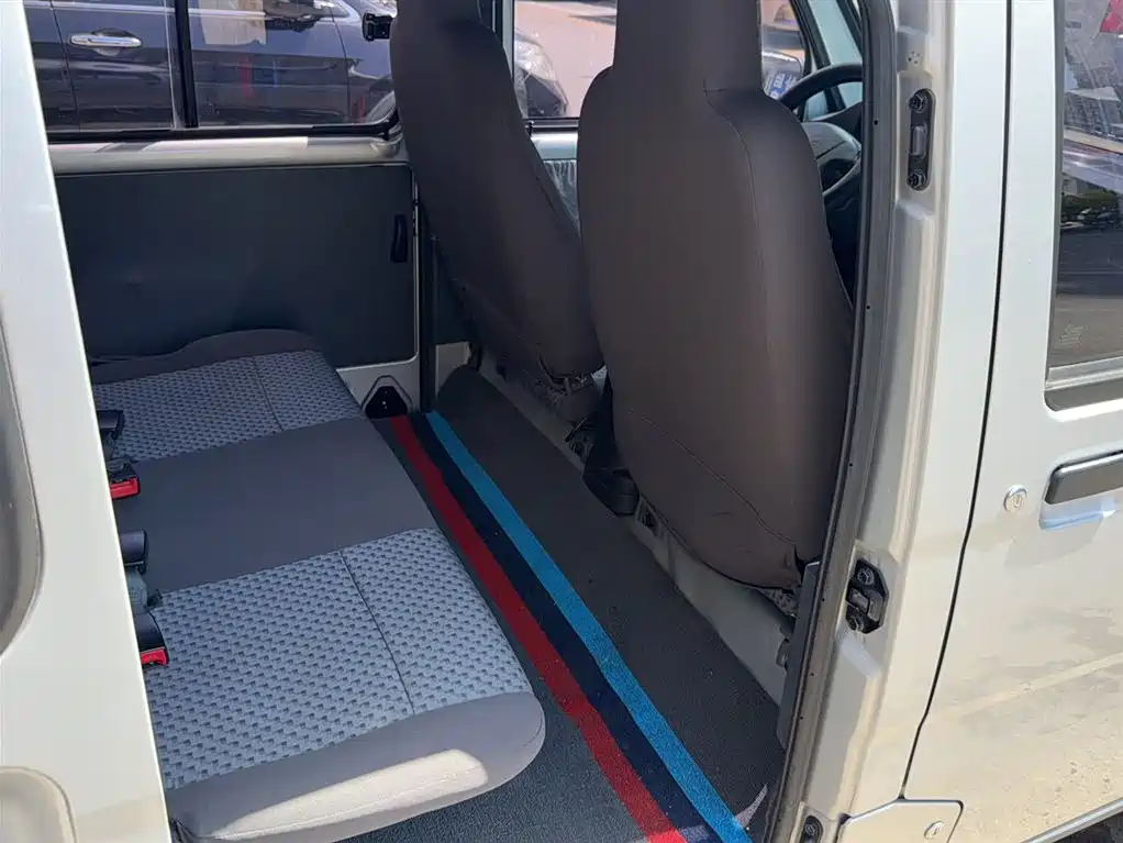 Wuling Motors Wuling Zhiguang 2022 2020 1.2L Utility China VI LSI