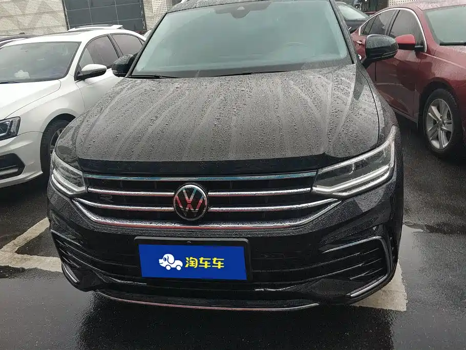 Volkswagen Tiguan L 2022 330TSI Auto 2WD R-Line Premium Edition фото 2