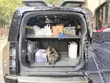 Photo 5 - Land Rover Defender