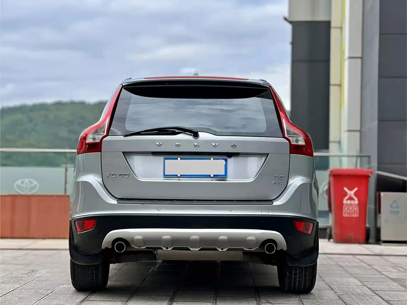 Volvo XC60 (Import) 2011 2012 T6 AWD Elegance Edition