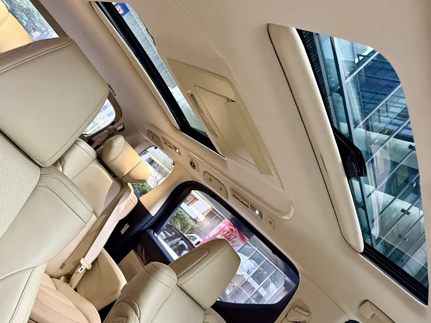 Toyota Alphard 2018 Facelift 3.5L Luxury Edition фото 8