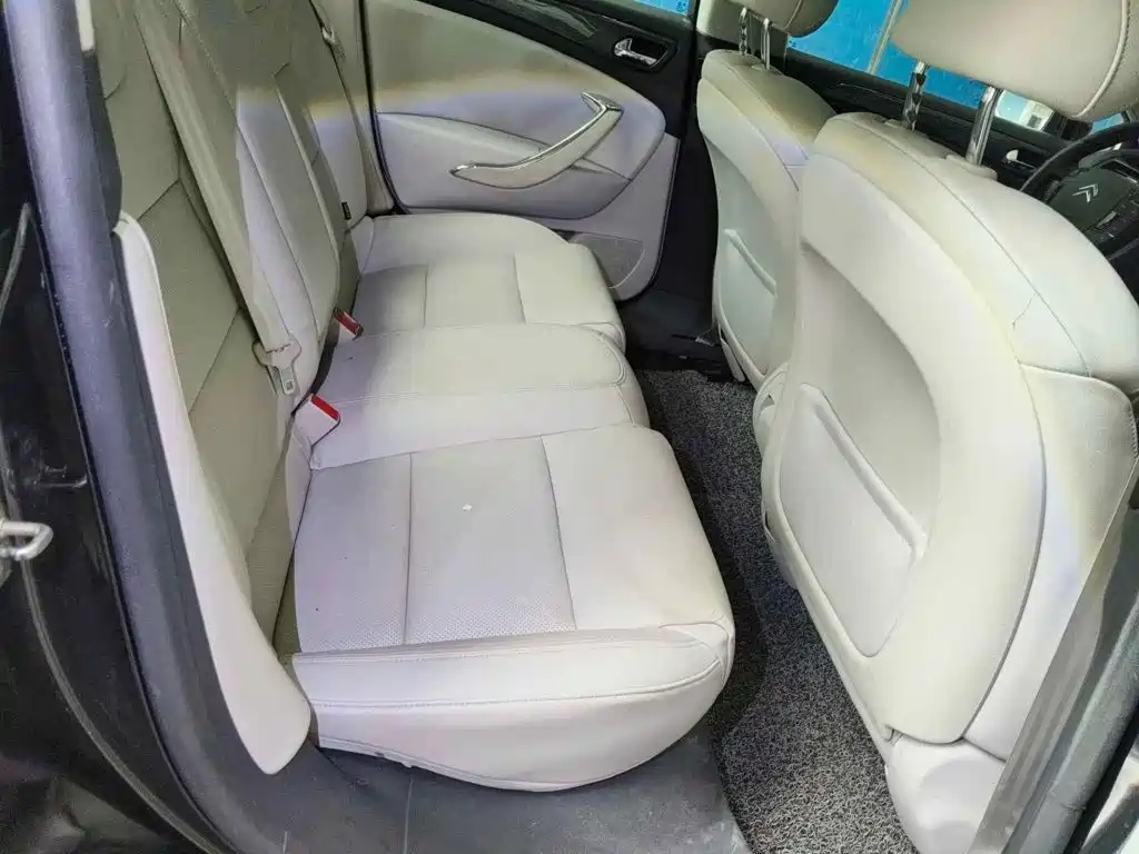Photo 11 - Citroën C5