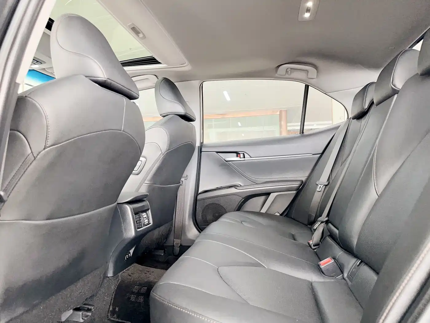 Toyota Camry 2022 2.0GVP Leading Edition фото 10