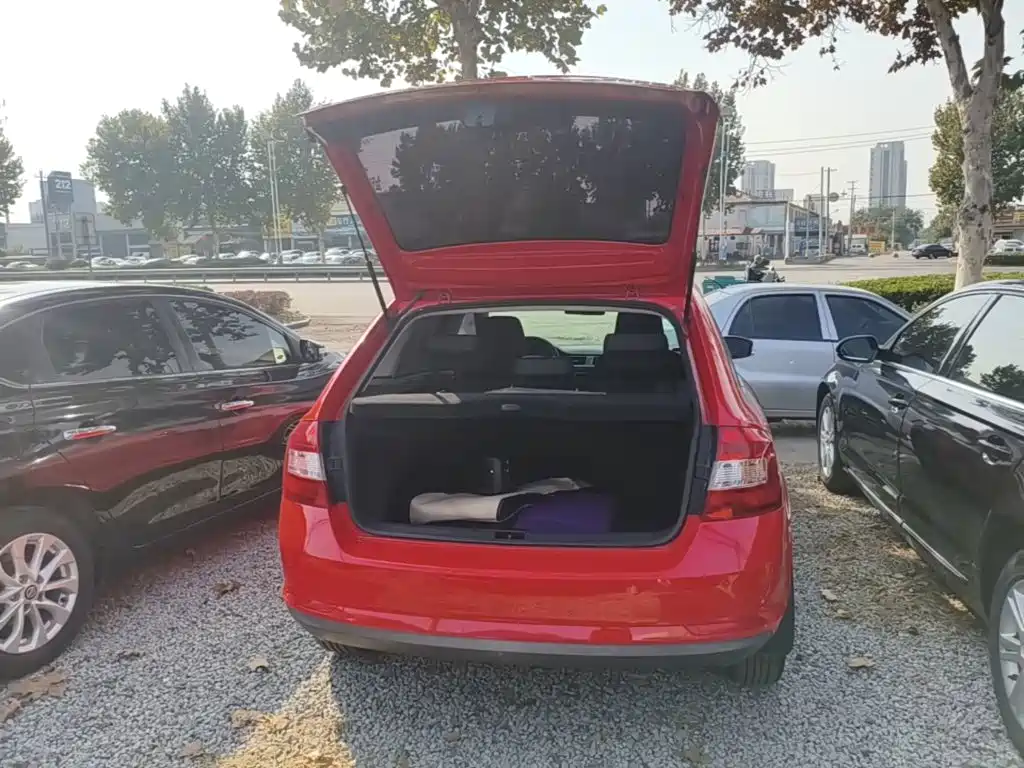 Photo 19 - Škoda Skoda Rapid Spaceback