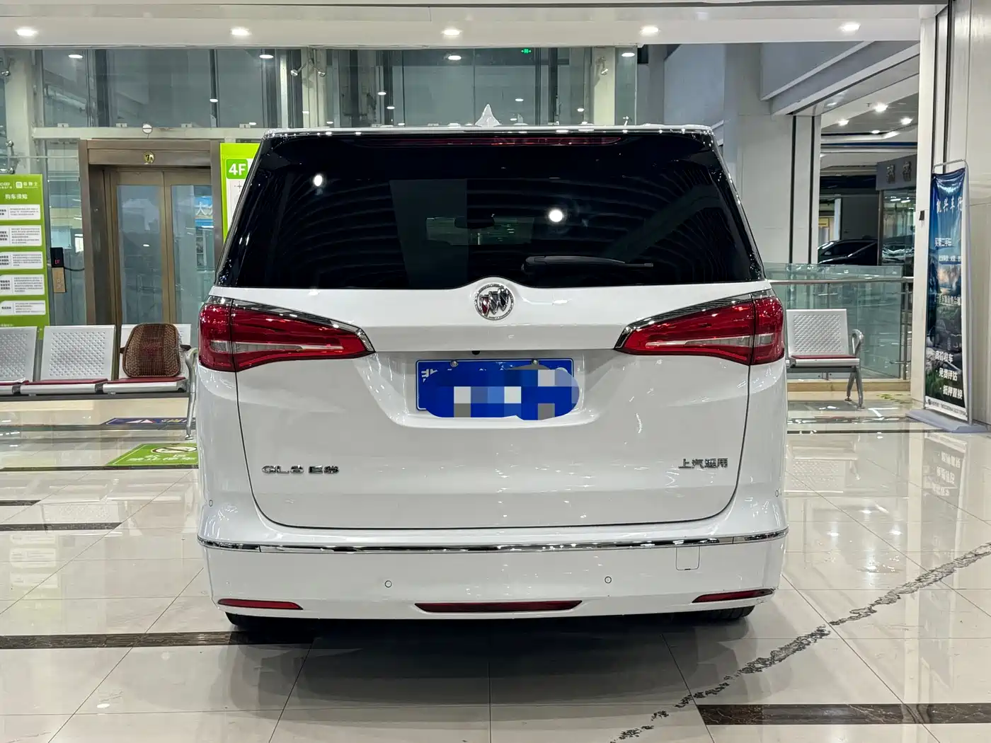 Buick GL8 2017 ES 28T Comfort Type China V фото 8