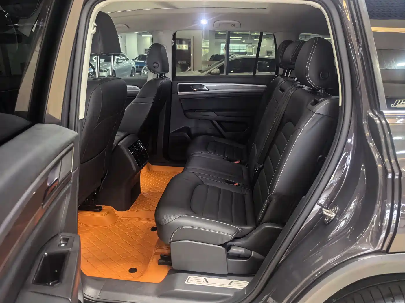 Volkswagen Teramont 2017 330TSI 2WD Luxury фото 5