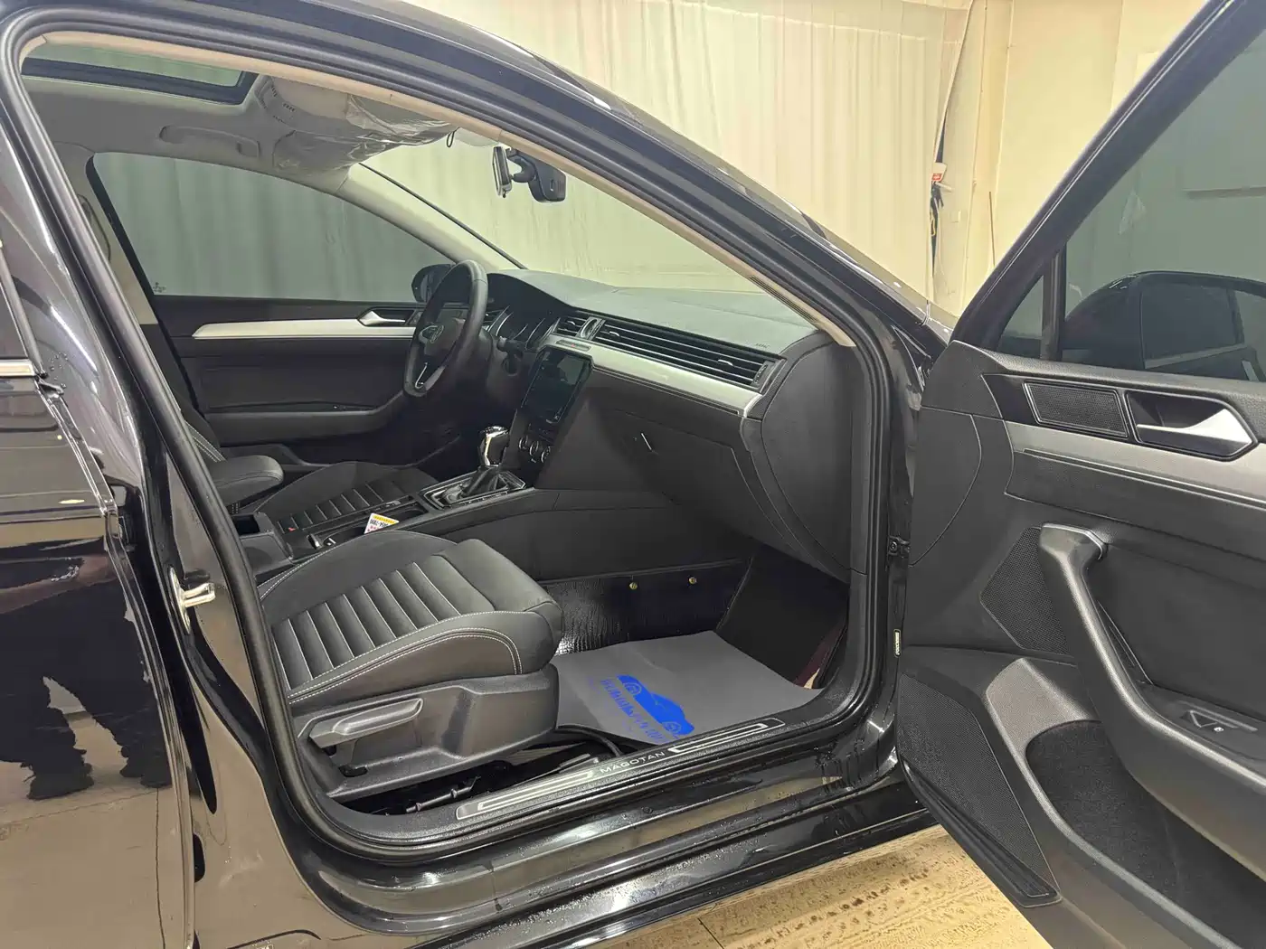 Volkswagen Magotan 2020 280TSI DSG Comfort фото 10