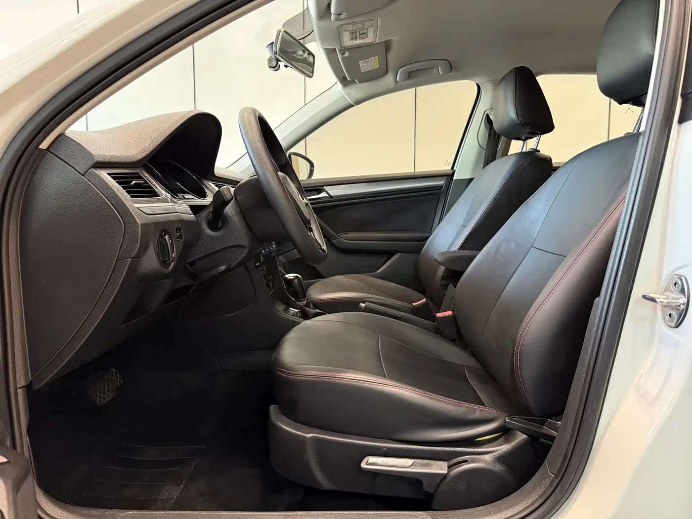 Volkswagen Bora 2018 1.5L Automatic Fashion фото 5