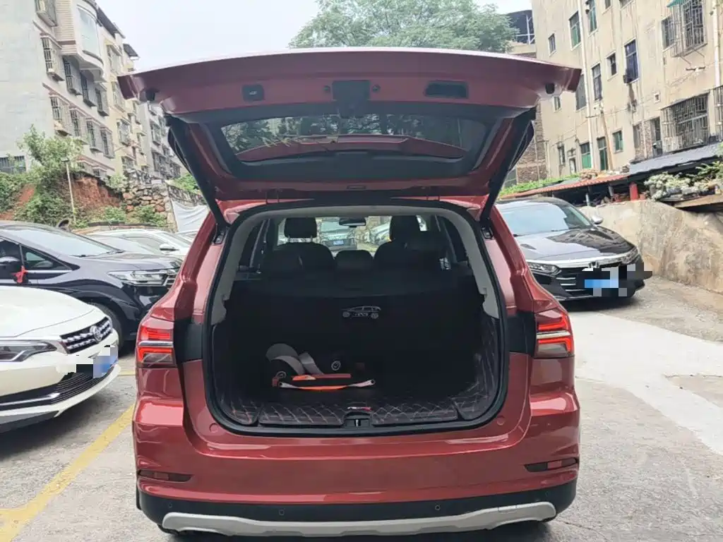 Photo 19 - Roewe RX5