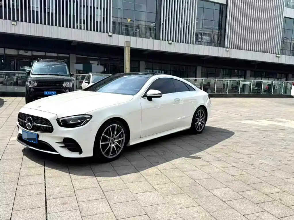 Mercedes-Benz E-Class (Import) 2023 E 260 Coupe