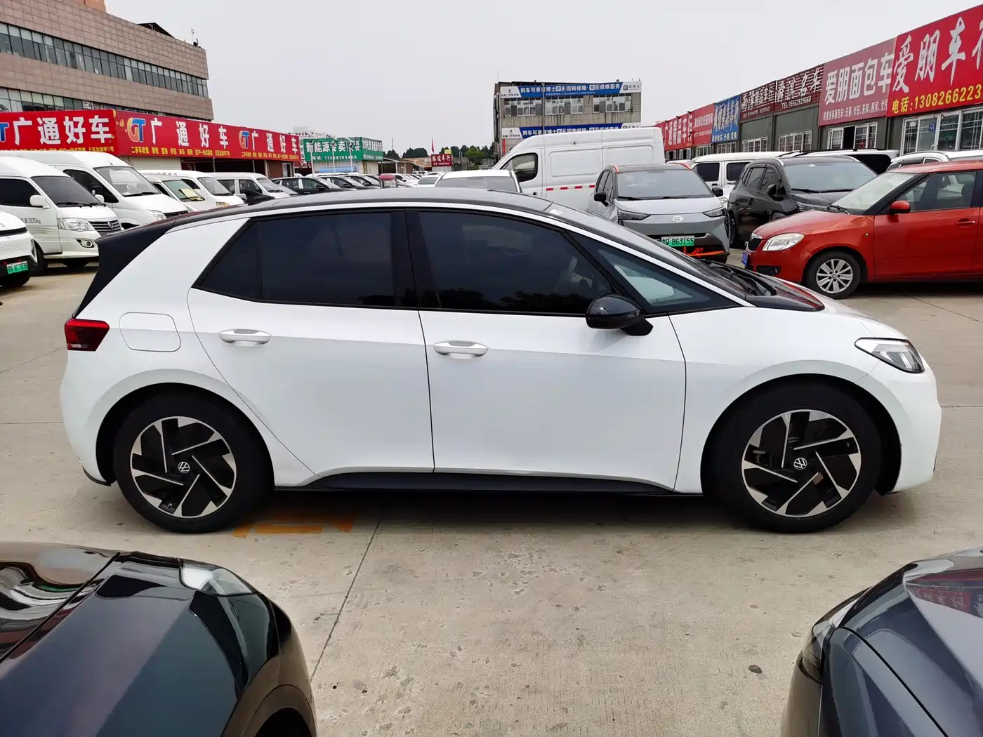 Volkswagen ID.3 2025 2025 Smart Edition Outstanding Oxygen Version