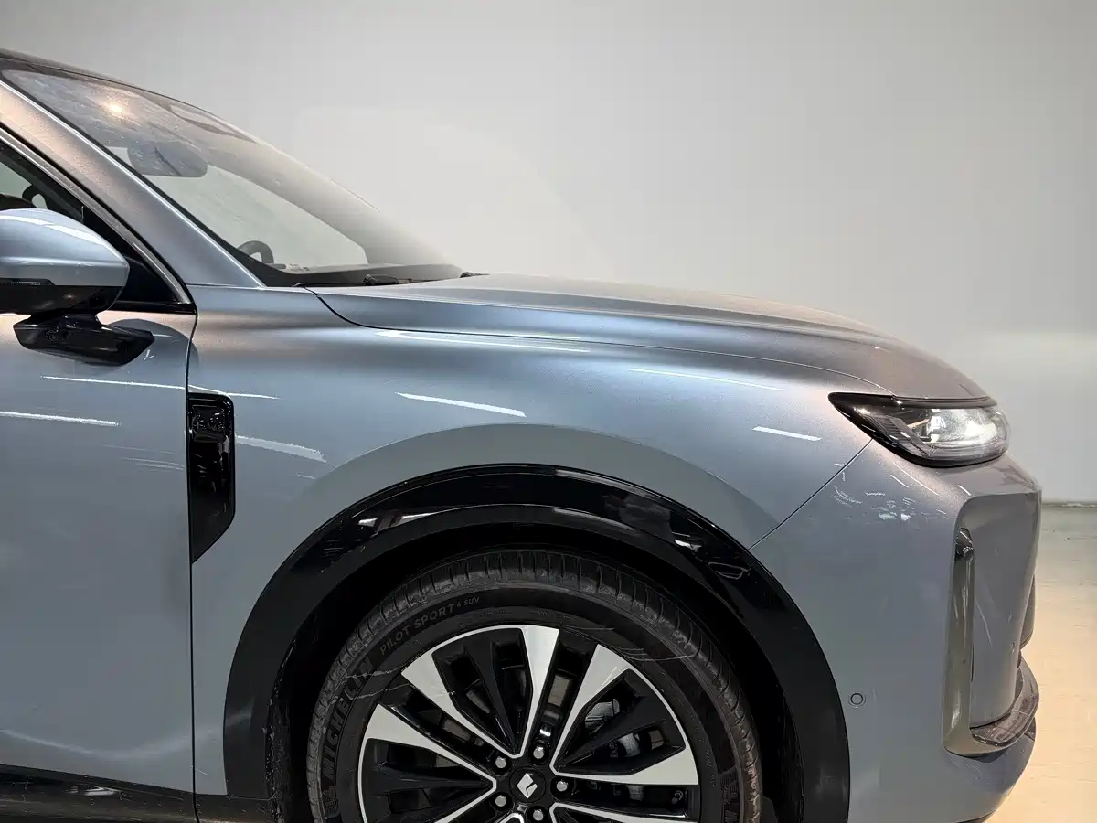 Фото 2 - Huajing Baojun Huajing S