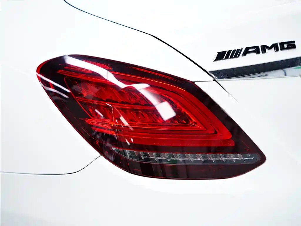 Mercedes-Benz C-Class AMG 2019 AMG C 63 фото 4