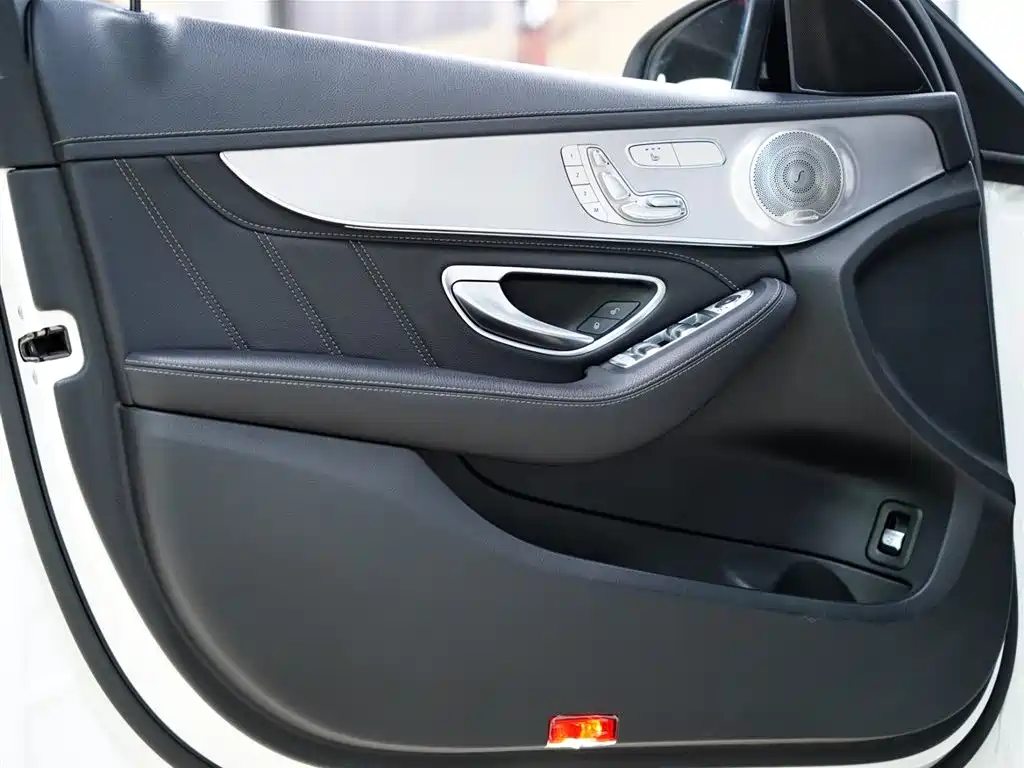 Mercedes-Benz C-Class AMG 2019 AMG C 63 фото 30