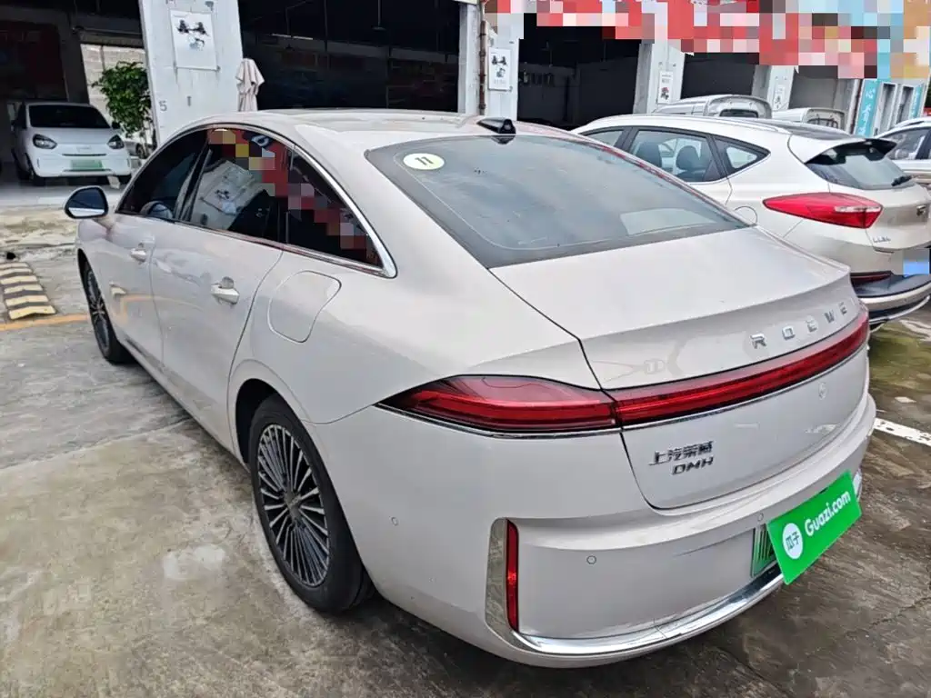 2025 Roewe M7 DMH