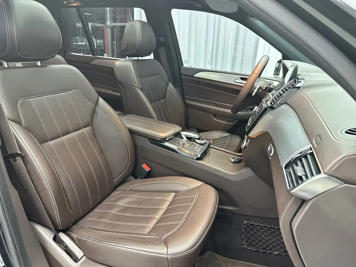 Mercedes-Benz GLS 2016 GLS 400 4MATIC Dynamic фото 39