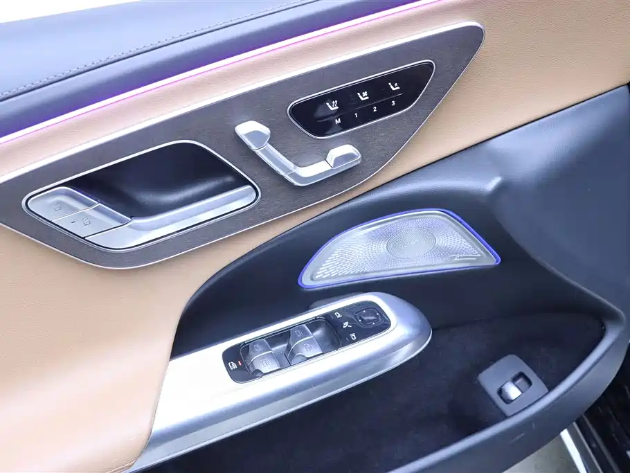 Mercedes-Benz E-Class 2025 Facelift E 300 L Luxury фото 13