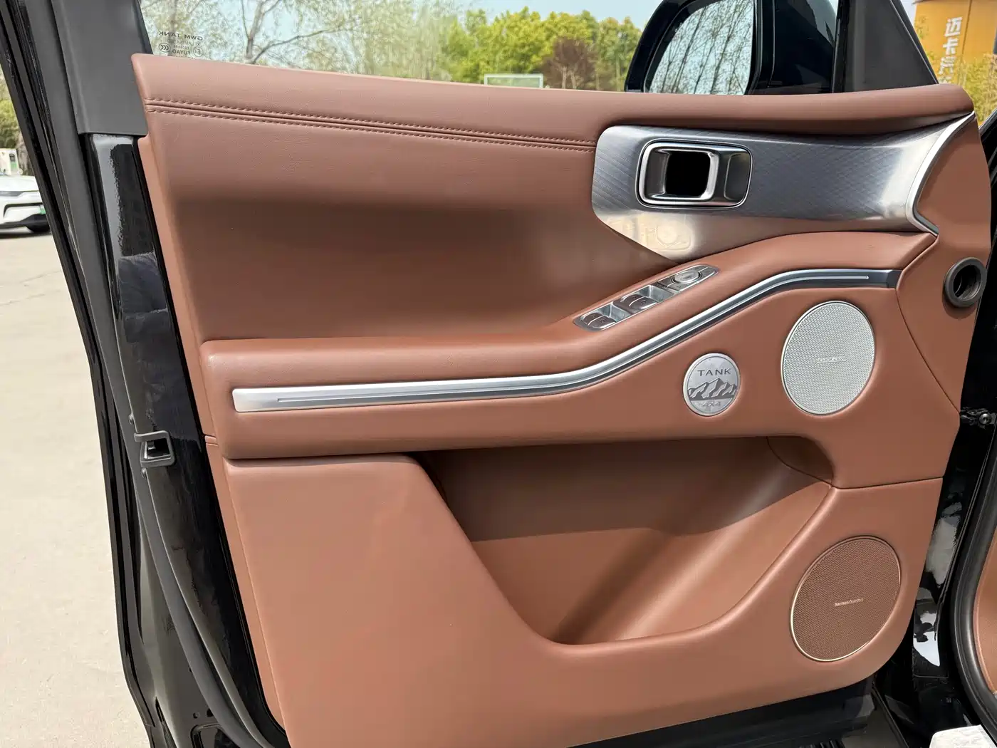 TANK TANK 700 NEW ENERGY