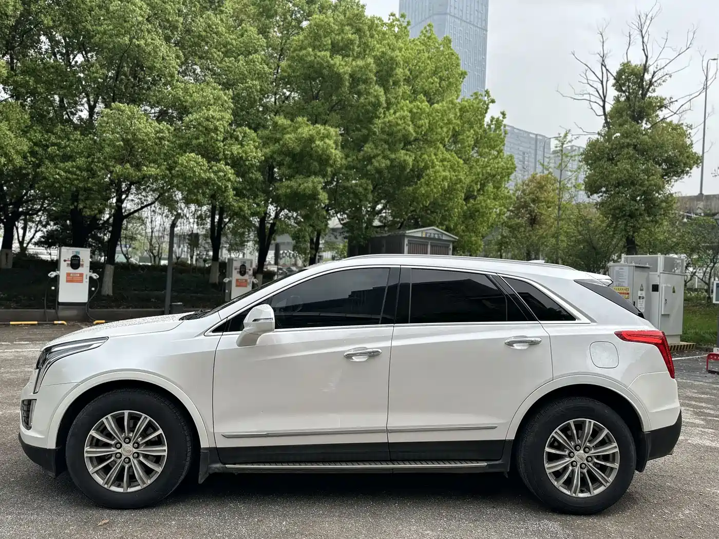 Cadillac XT5 2016 25T Luxury Model фото 7