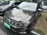 صورة 2 - Volkswagen Tiguan L