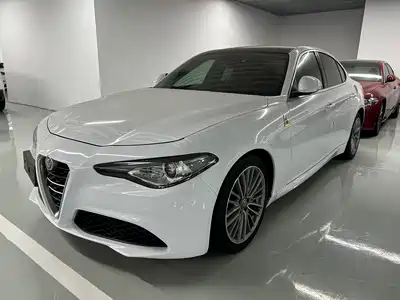 Alfa Romeo Giulia