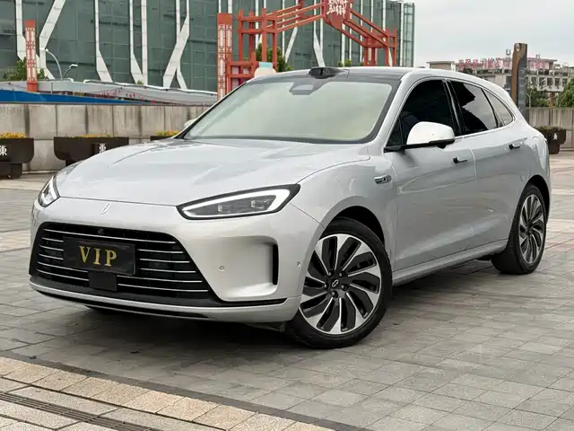 AITO Wenjie AITO M5