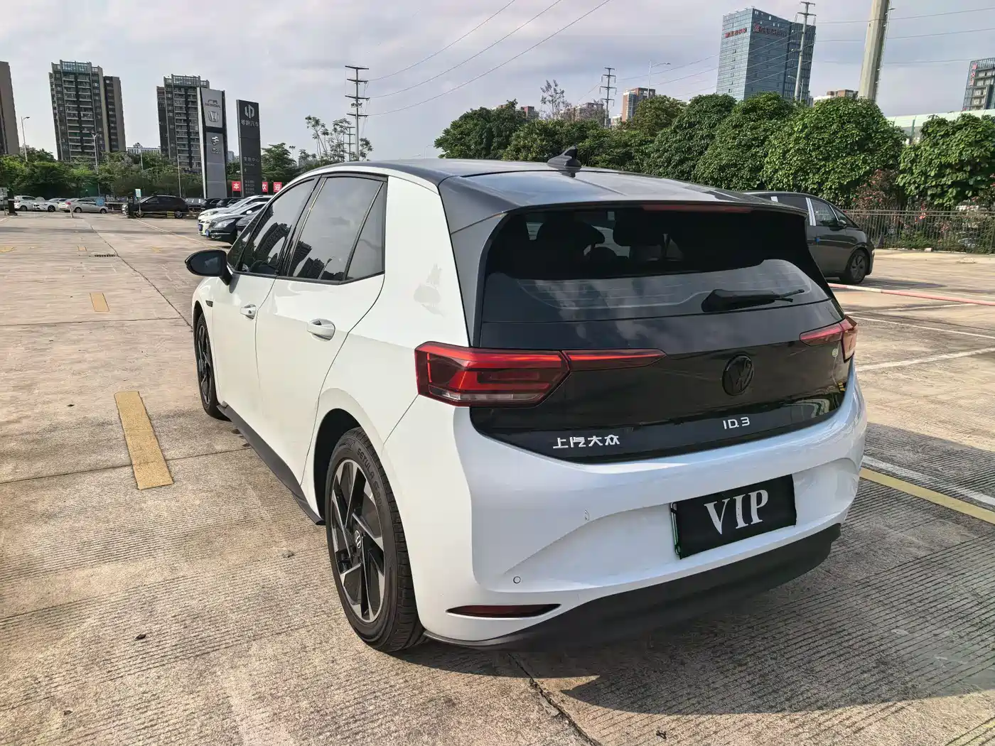 Volkswagen ID.3 2022 Pure Clean Edition фото 16